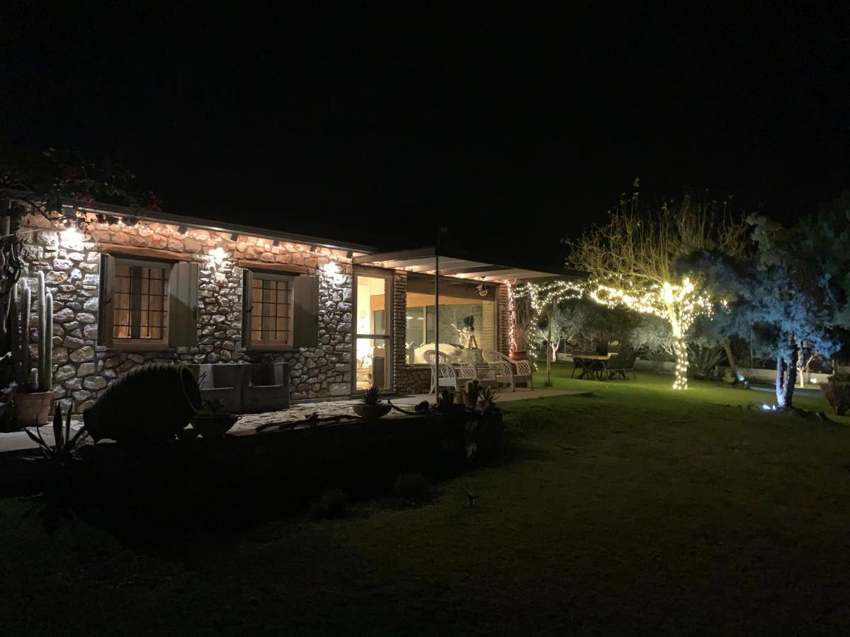 Klovino Beach House Douvia Exterior photo